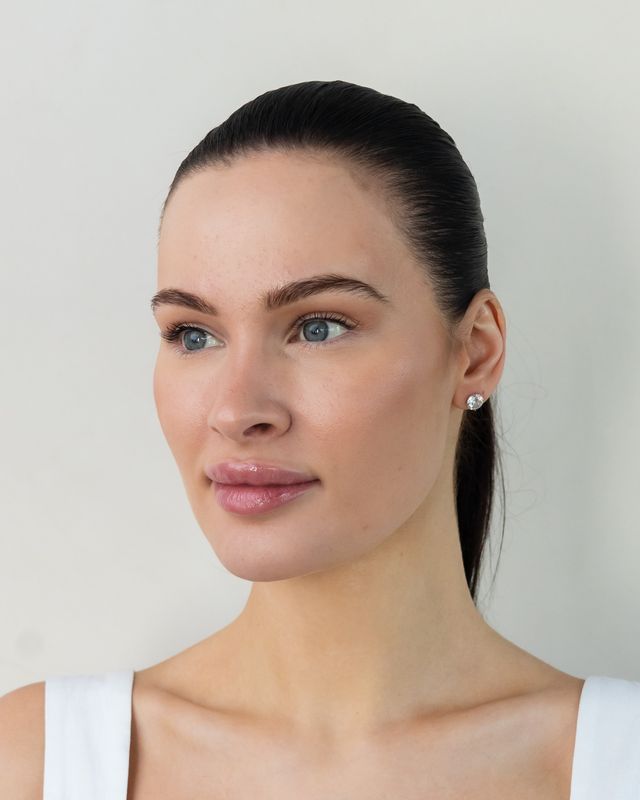 Nanoblading Brows Explained: What It Is, Benefits & Who It’s Best For