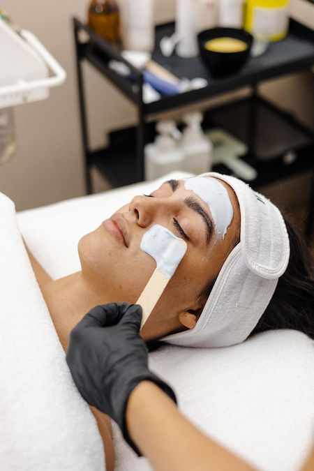 Applying mask after microneedling