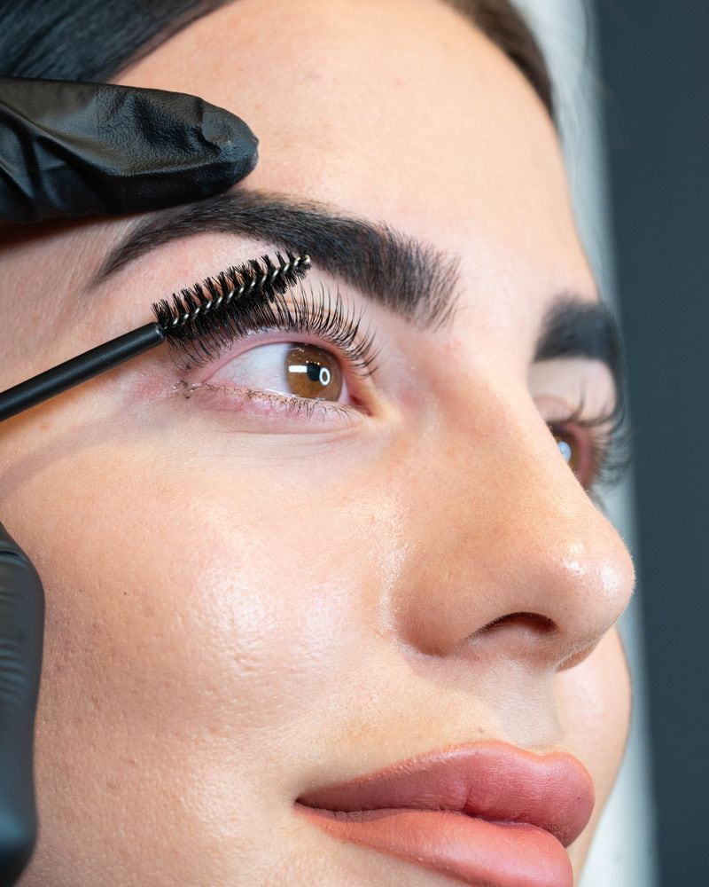 At-Home Lash Lift Kits: Why They Go Wrong (and What a Salon Does Differently)