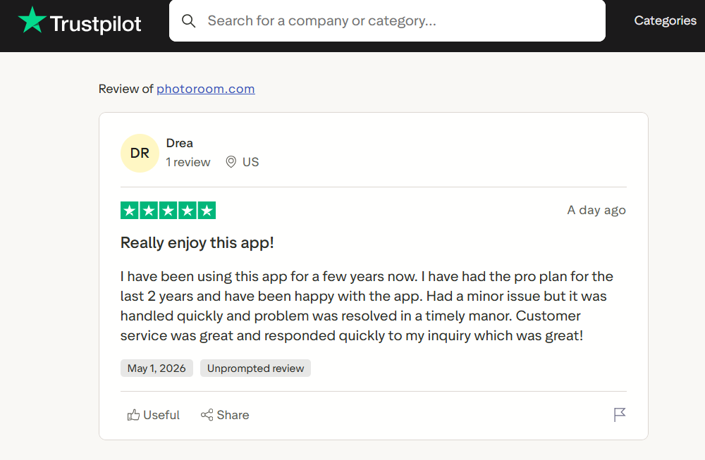 Trustpilot review praising Photoroom app, highlighting long-term Pro subscription satisfaction, responsive customer support, and quick resolution of minor technical issues.