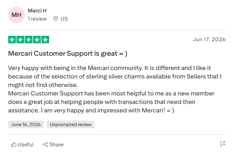 Trustpilot review praising Mercari's customer support and online community.