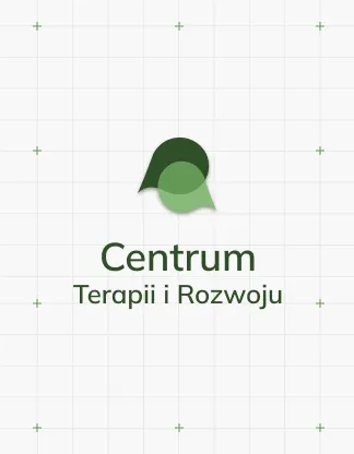 Ikona sekcji CTR w Centrum Terapii i Rozwoju, przedstawiająca zieloną dymek mowy z nakładającymi się okręgami i napisem "Centrum Terapii i Rozwoju" poniżej, na jasnym tle z kropkowanymi liniami i zielonymi punktami symbolizującymi sieć połączeń.