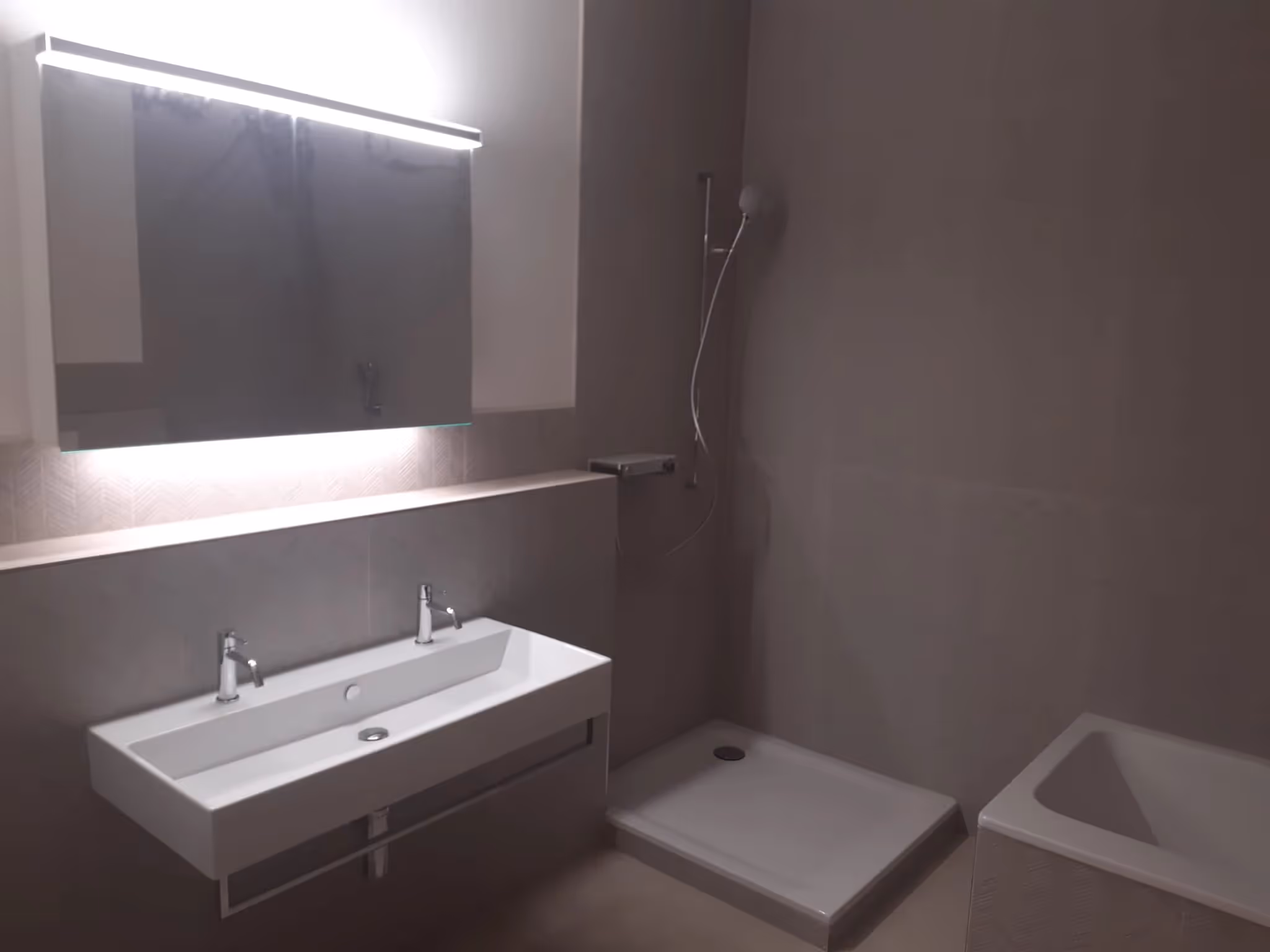 Galerie-Bild HausTech Plus GmbH Basel