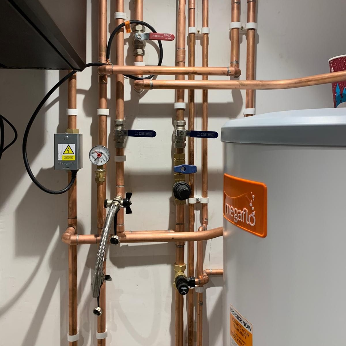Megflo tank with pipework