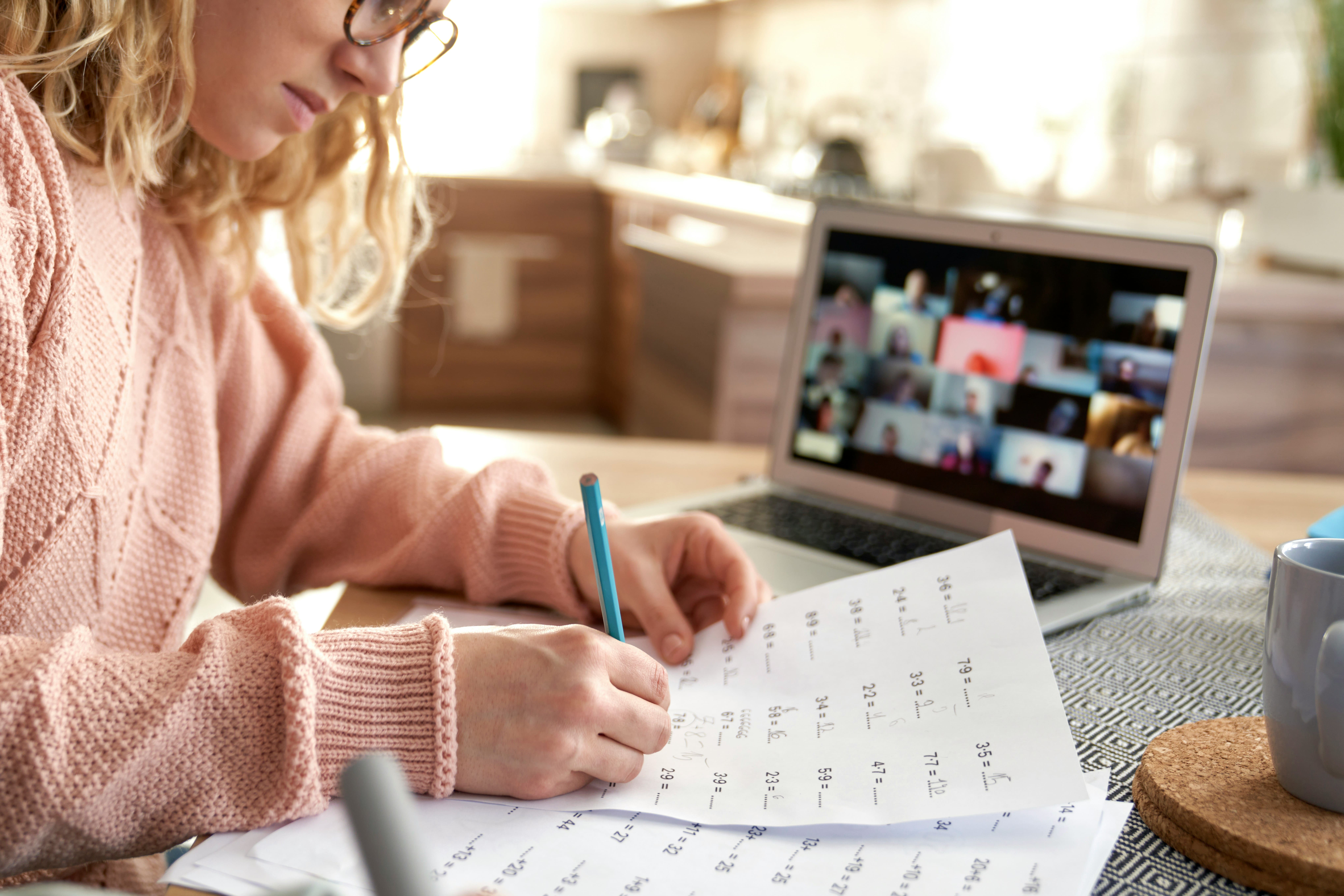 Online tutor engaging a student with interactive tools during a live online tutoring lesson.
