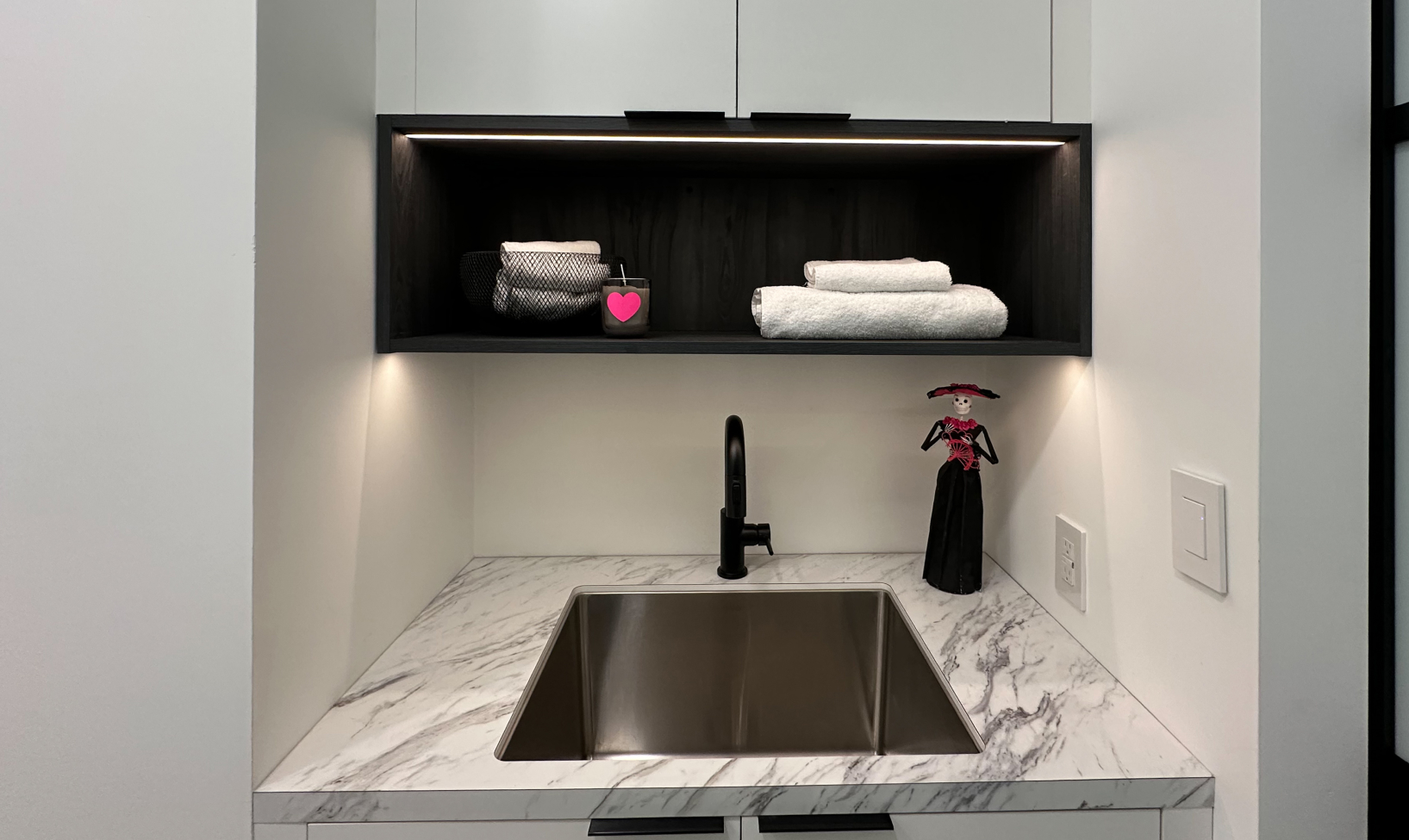 Dumfries Laundry Room