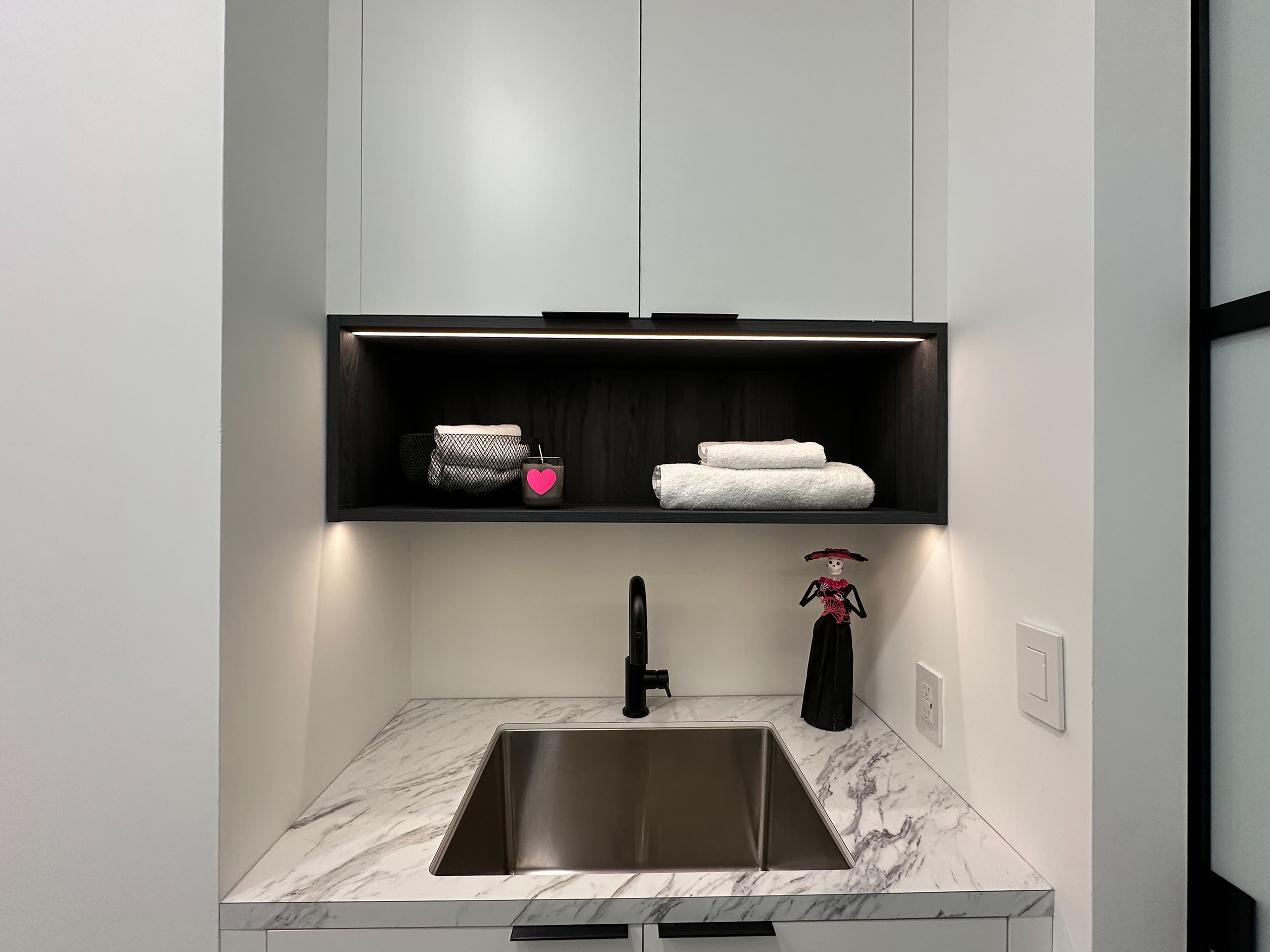 Dumfries Laundry Room