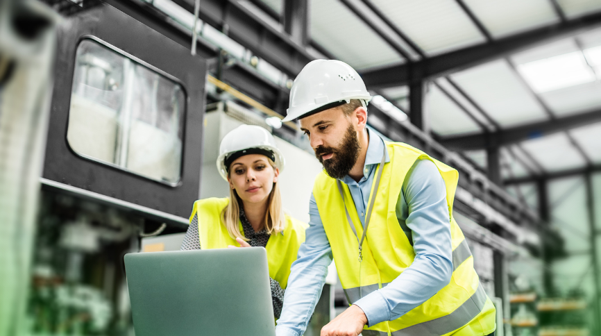 À l'écoute de l'usine : des commentaires en temps réel pour améliorer l'expérience des employés et la culture dans le secteur manufacturier