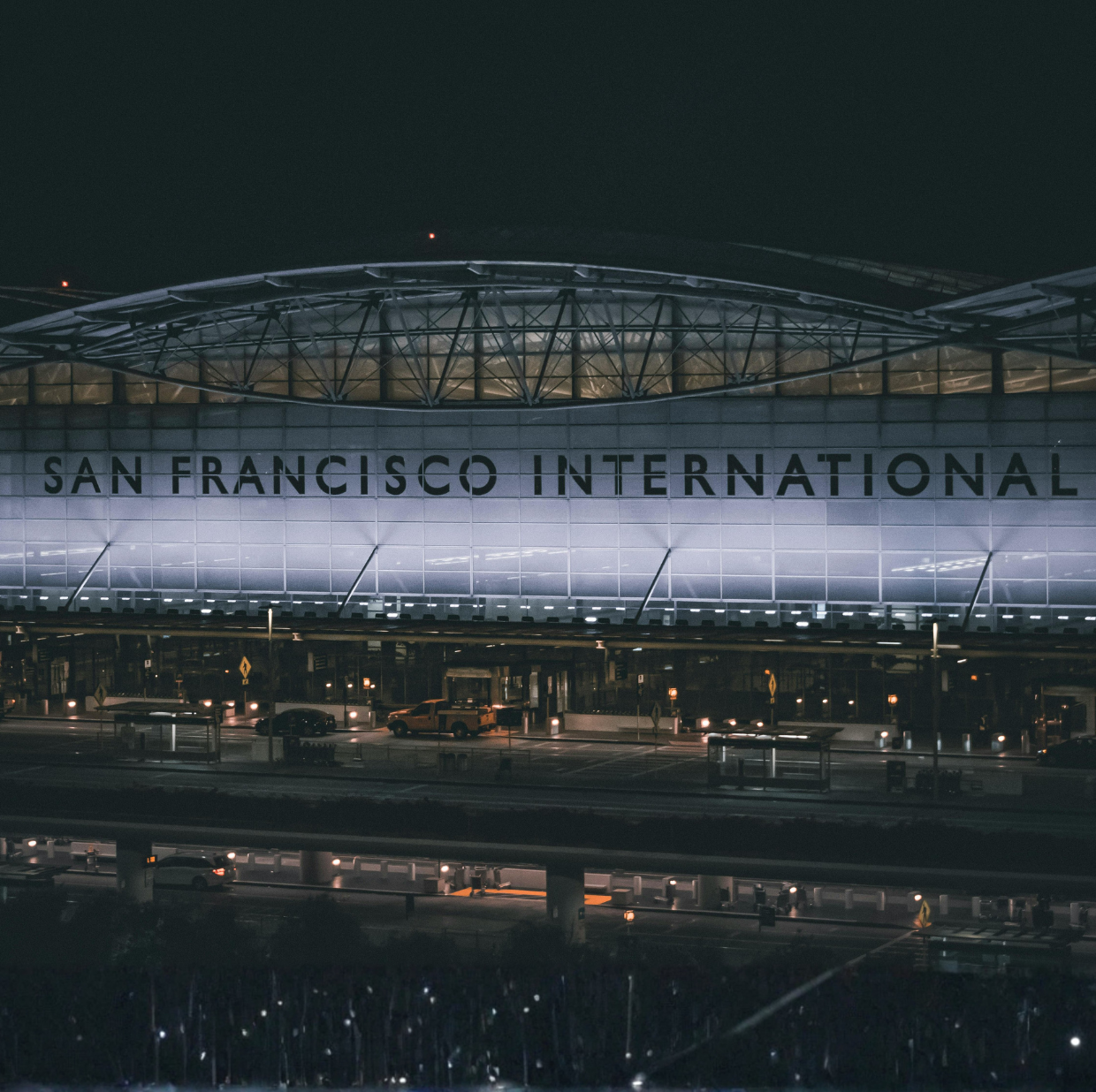 SFO verbessert CX mit FeedbackNow Flex