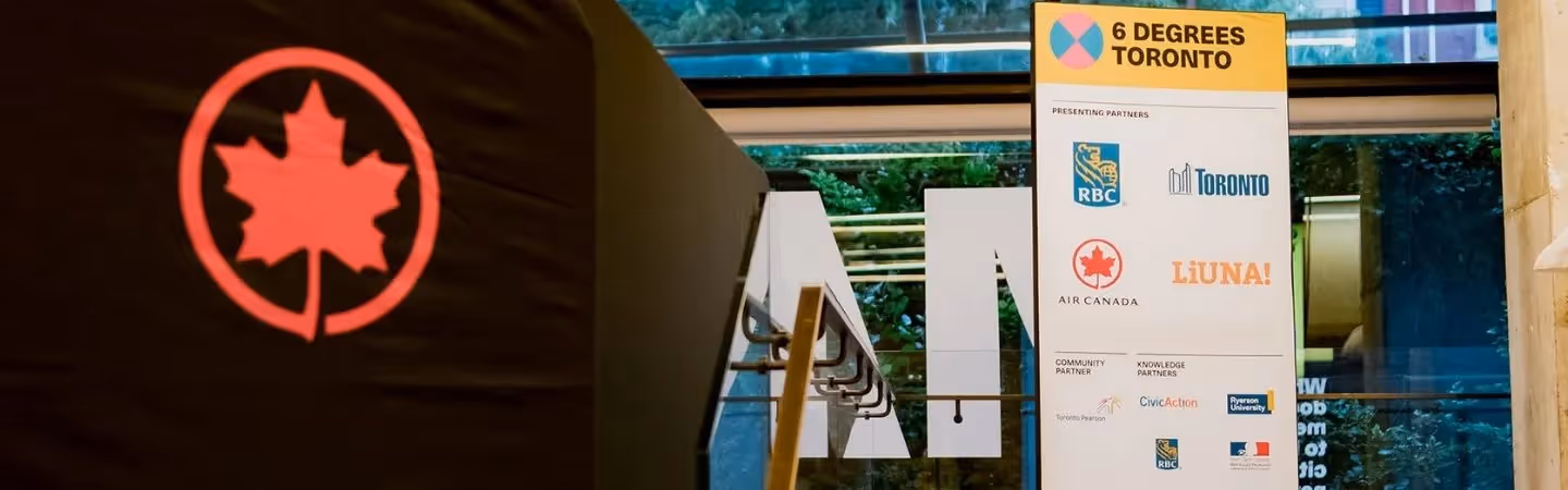 Event and signage displays Verde Fastframe Tension Fabric Displays