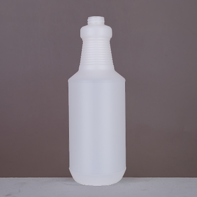 PE trigger spray bottle 720mL with 28mm neck finish
