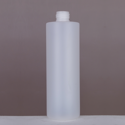 Flat shoulder 500mL PE plastic bottle with 28mm neck finish