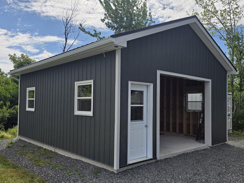 image of a sparkling bathroom for a cleaning service
