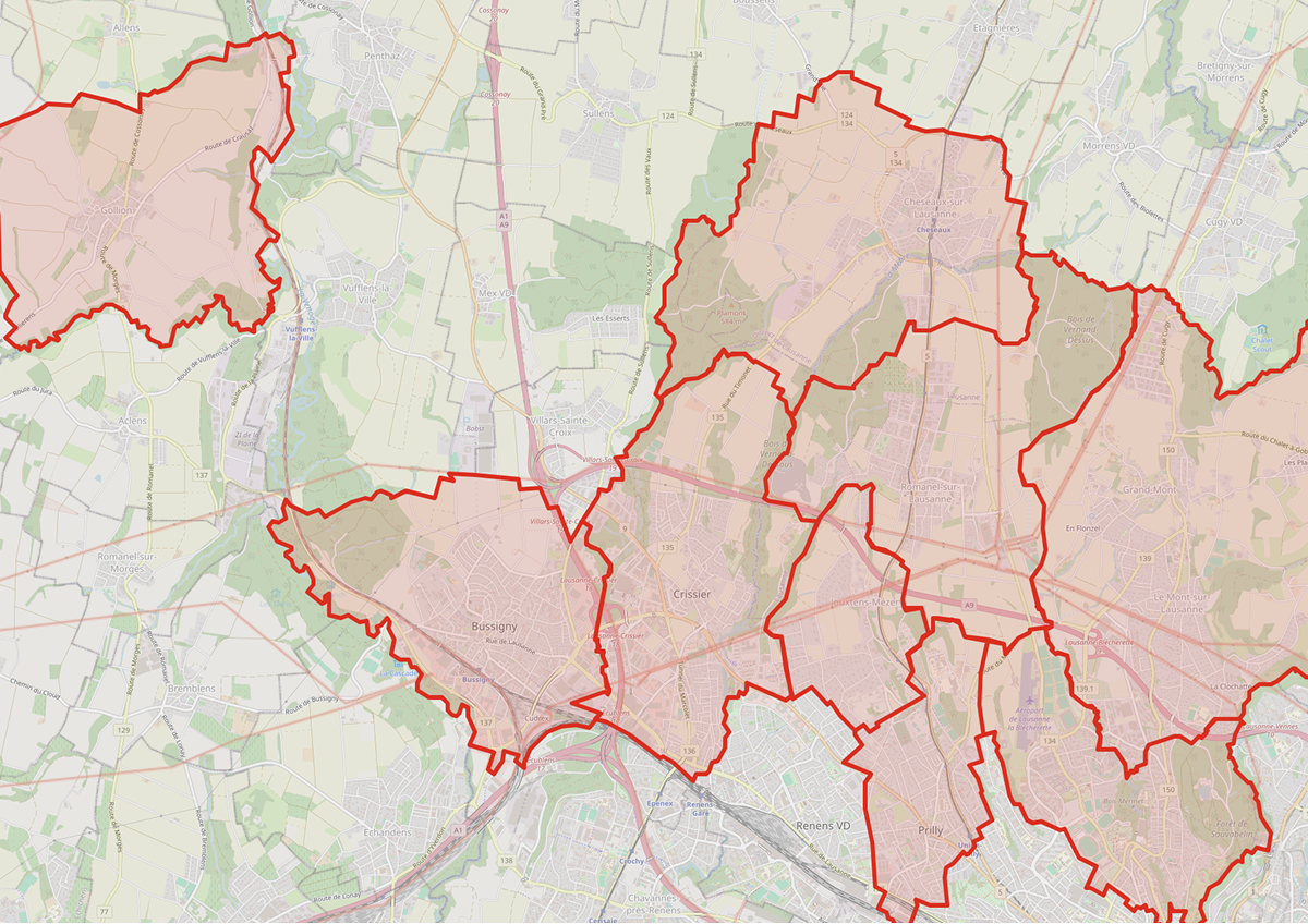 Geographical layer in Graph by Quarticle displaying global fire hazard across a region. Darker orange and red areas highlight higher fire risk, while lighter shades show less exposed areas. 