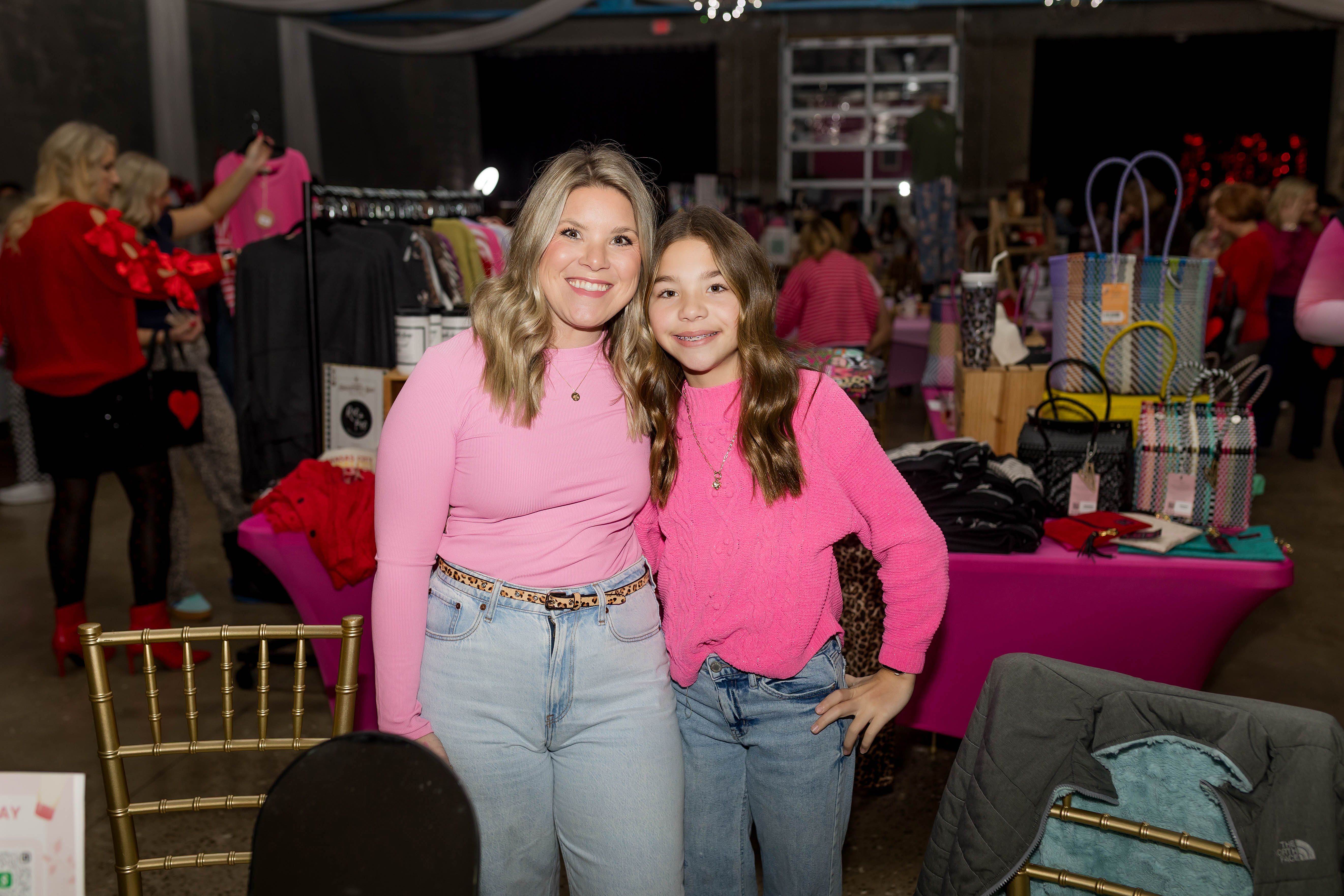 Jessica and Stella Laurance