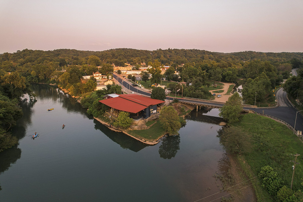 Shadow Lake Nightclub Celebrates 100 Years of Music, Memories and River Culture 
