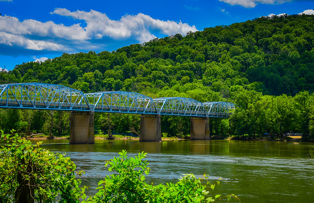 Point of Rocks Bridge in Maryland