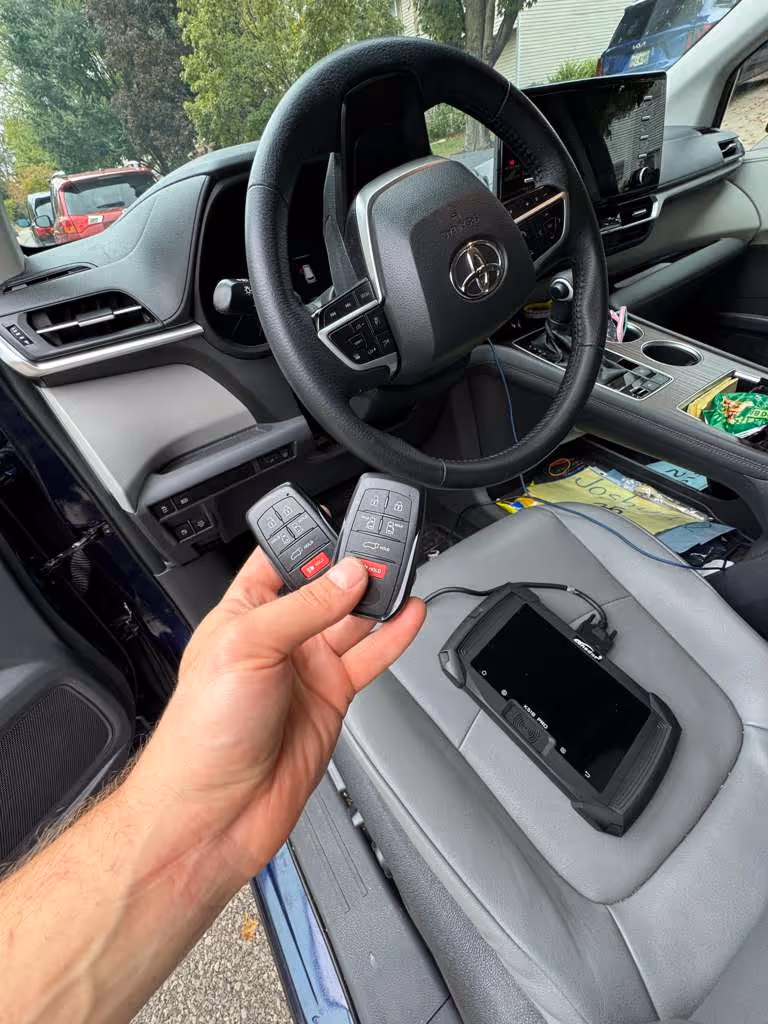 dublicated toyota car keys