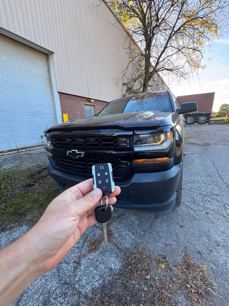 locksmith car key duplication process