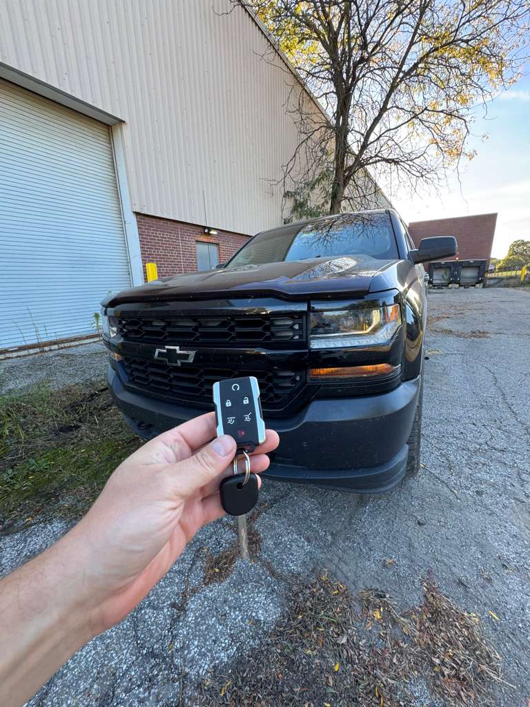 locksmith car key duplication process