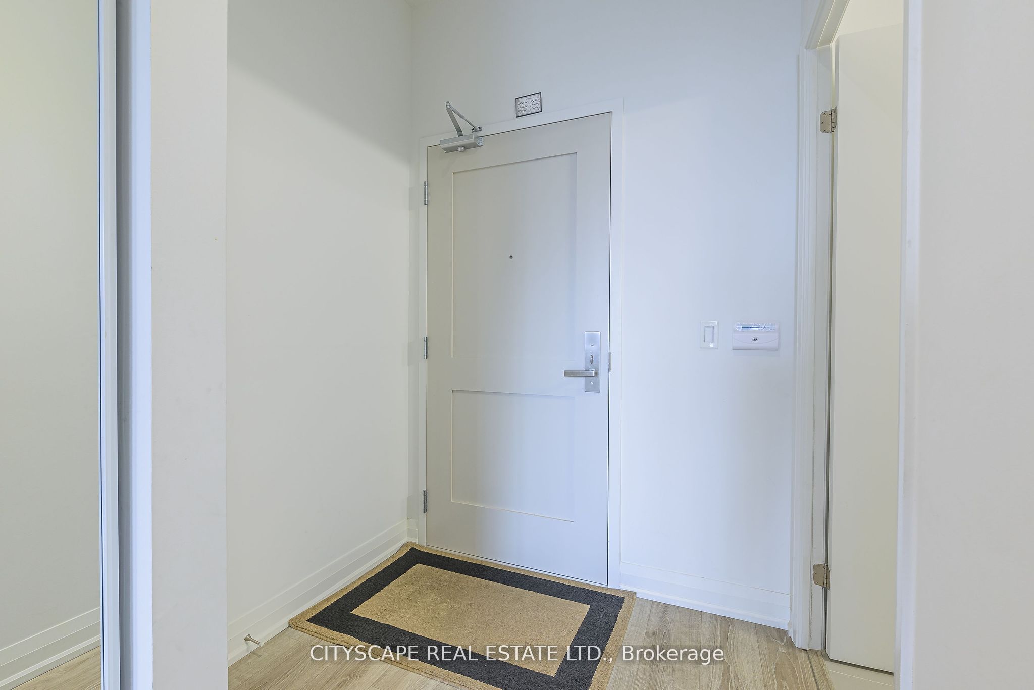 10 Gibbs Road #304_4