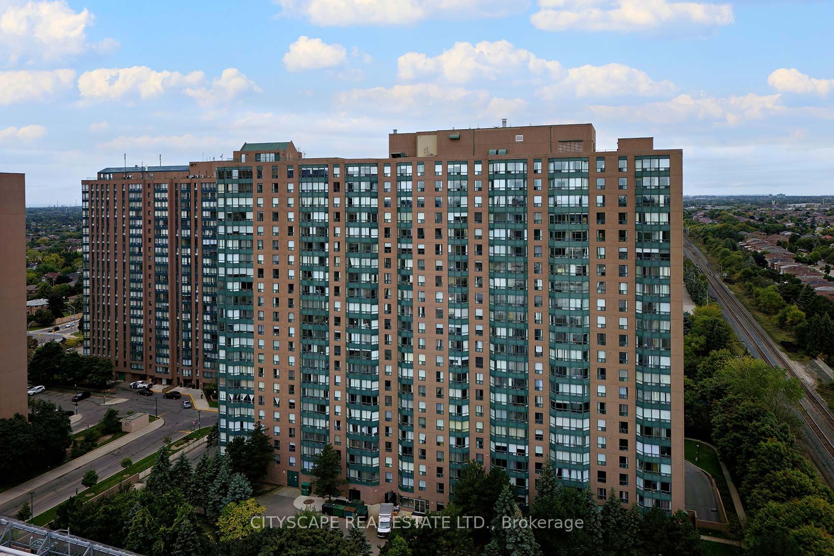 135 Hillcrest Avenue #1806_3