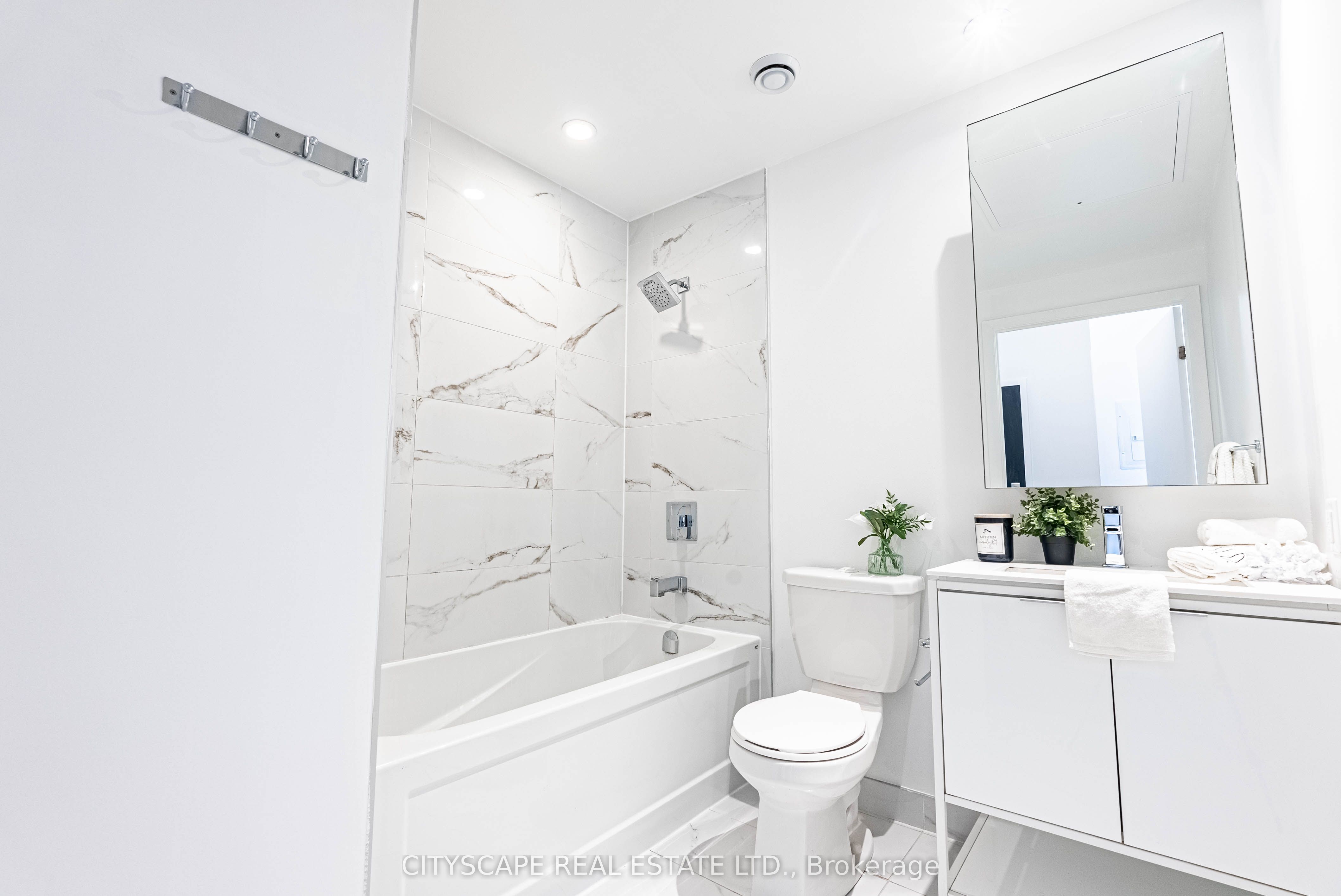 77 Shuter St #907_12