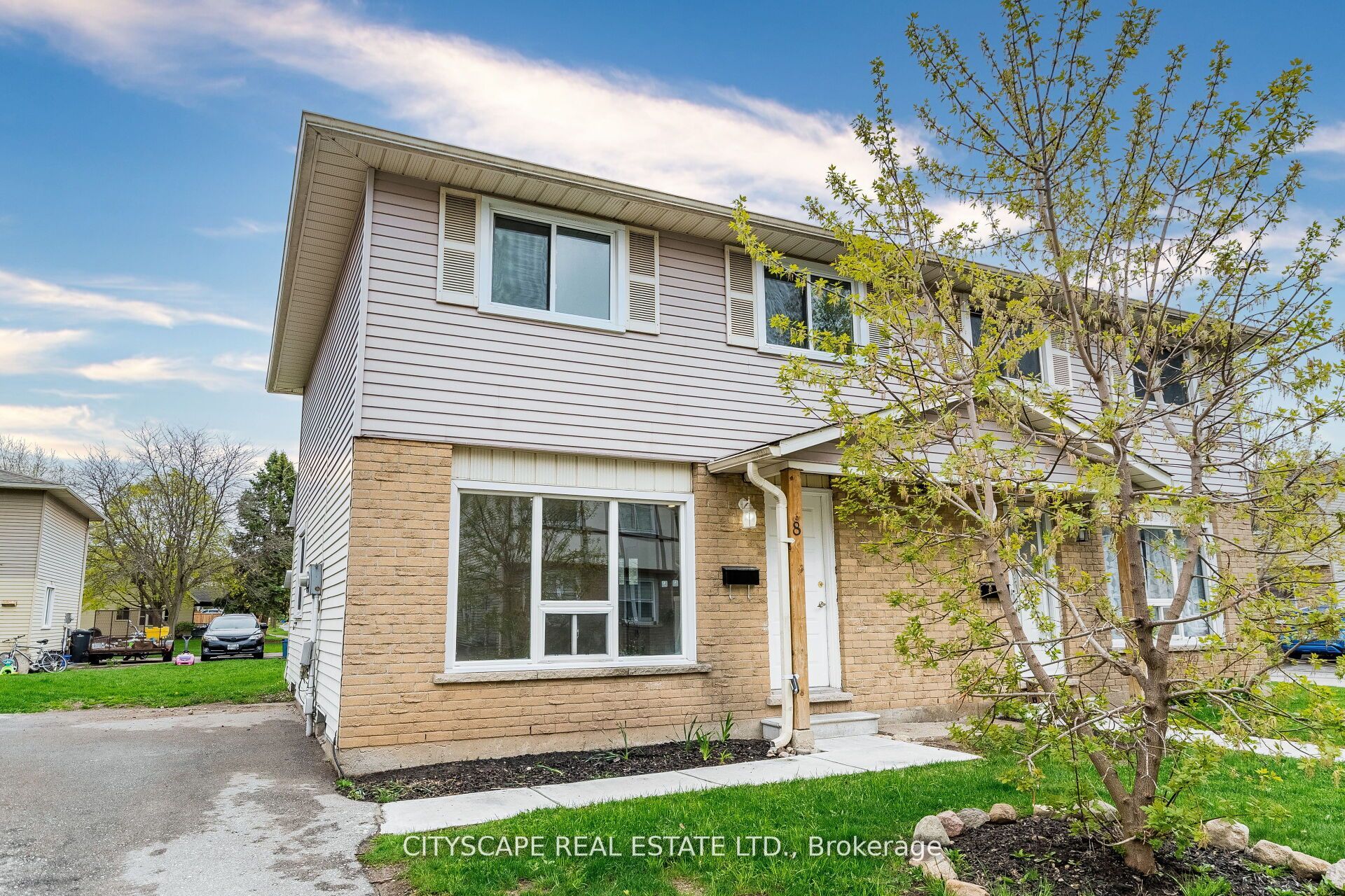 20 Mayfield Ave #8_2