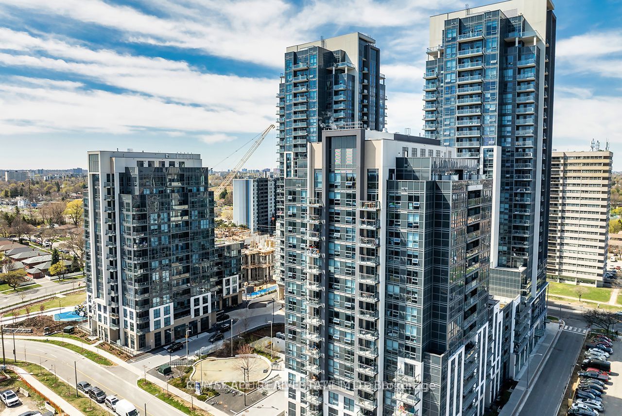 30 MEADOWGLEN Place #616