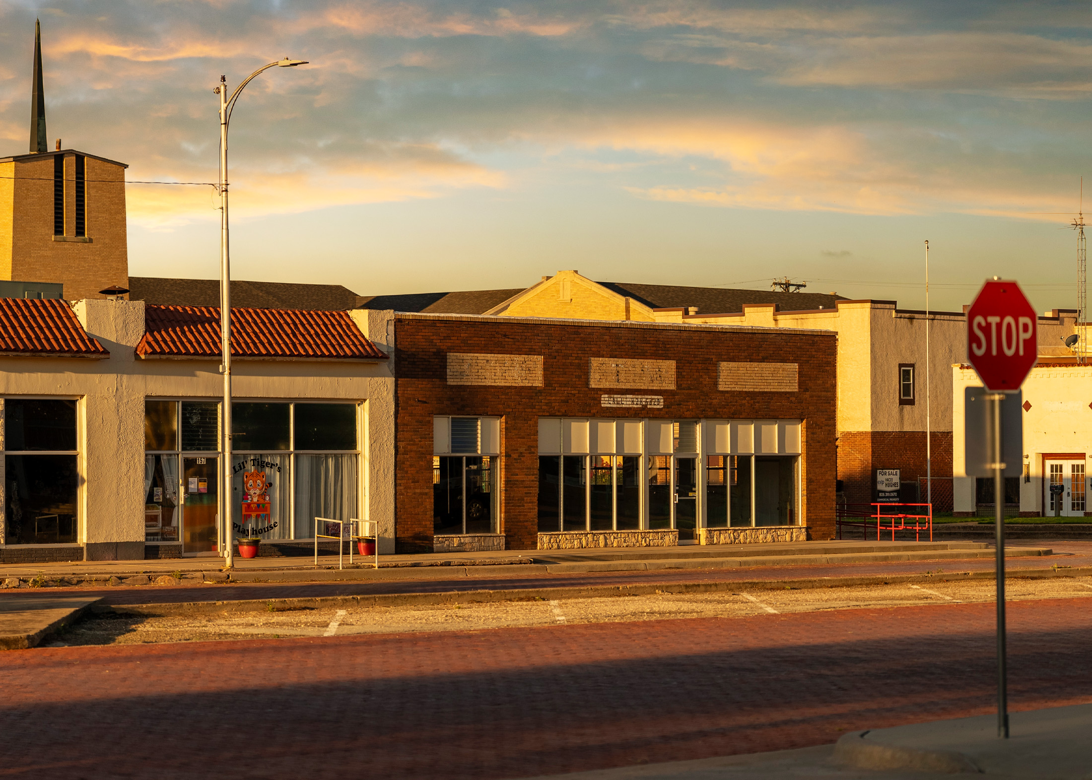 Additional view of 165 W Lubbock Street property in Slaton, Texas