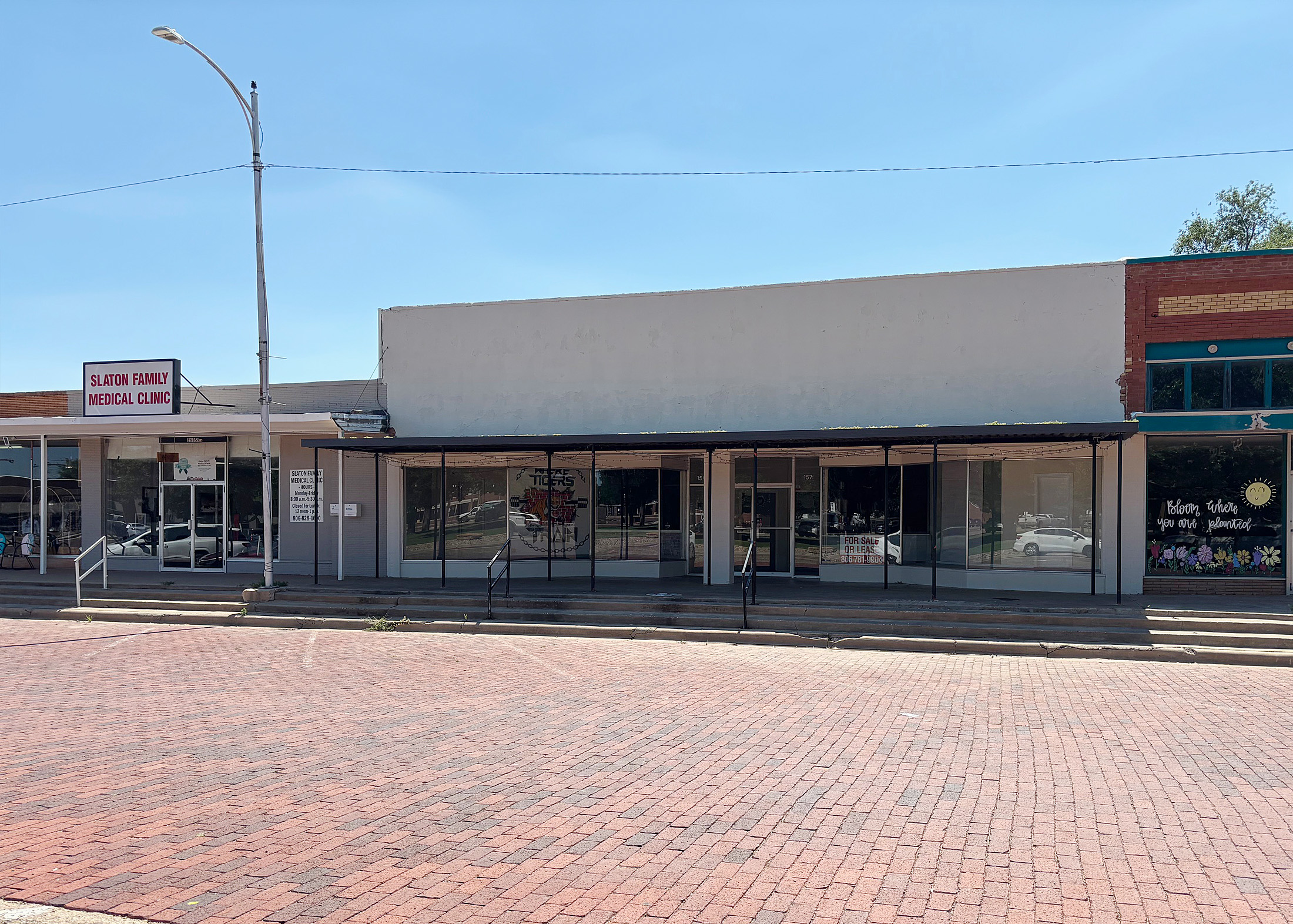 Additional view of 159 S 9th Street property in Slaton, Texas