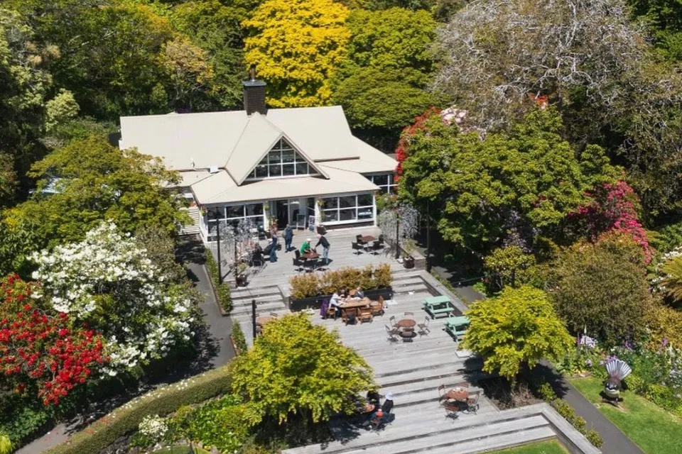 Aerial view of Glenfalloch Gardens on the peninsula of Dunedin