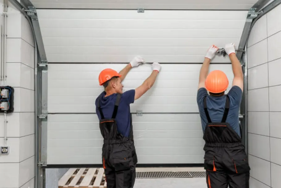 Professional Garage Door Lubrication Service in Stephens City