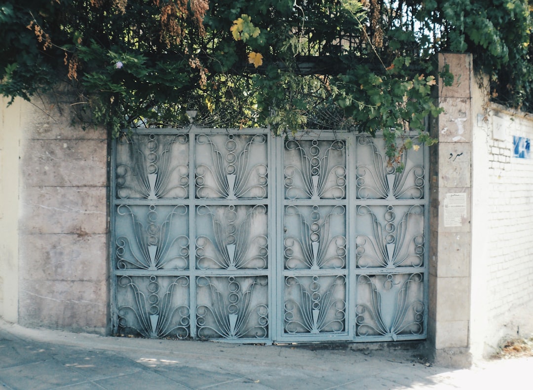 New Gate for Your Inwood Home? We've Got the Installation Covered!