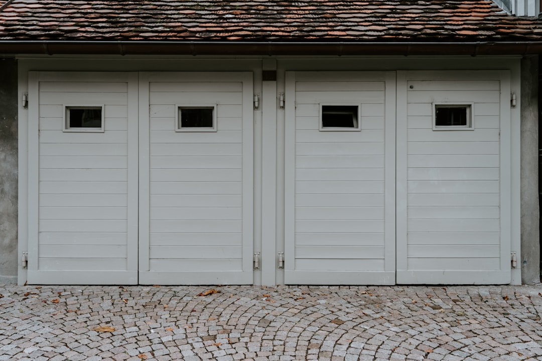 Find the Best Garage Door Service Near You in Hedgesville, WV