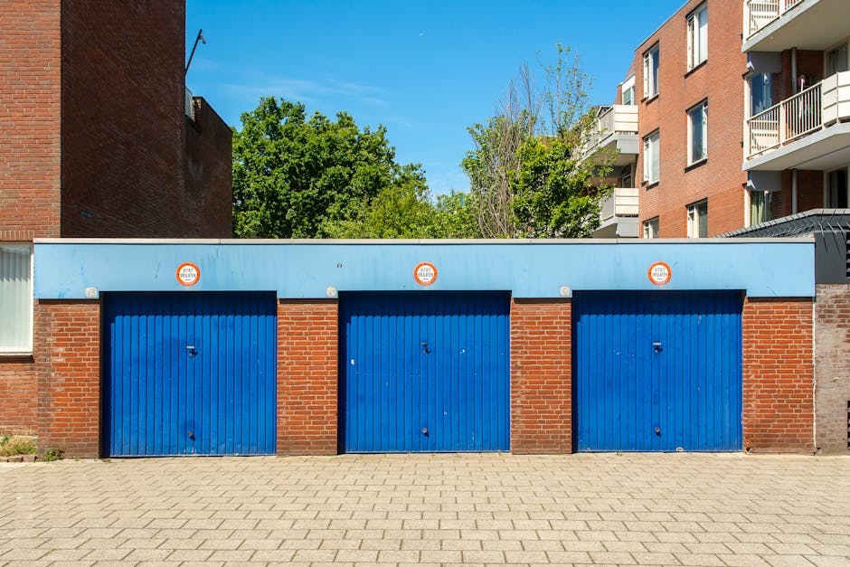 The 5 Best Professional Garage Door Repairs Compared