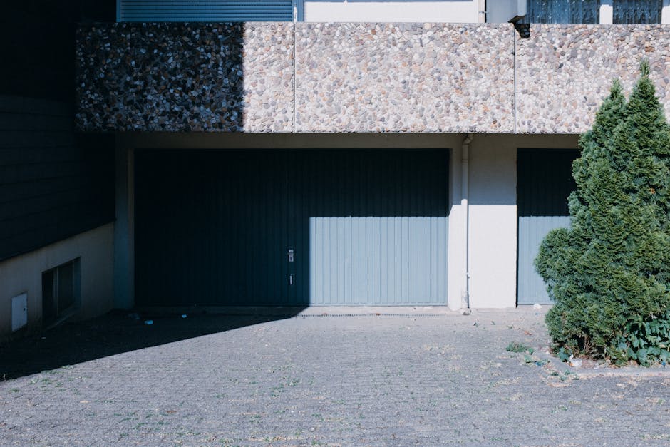 The Complete Guide to Direct Drive Garage Door Openers