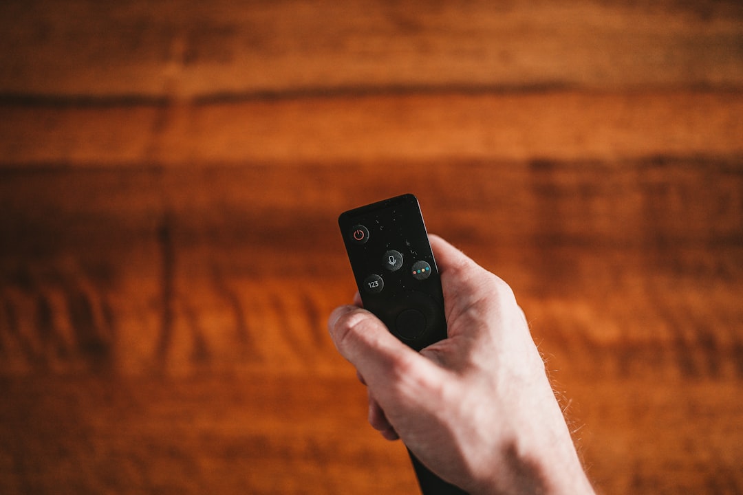 A Quick Start Guide to Garage Door Remote Replacement