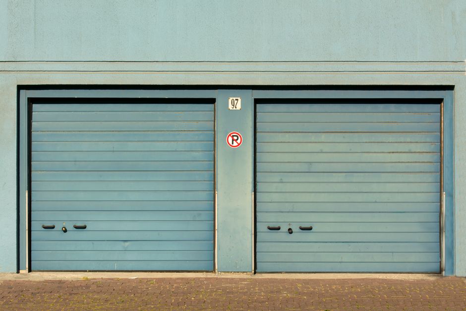 The Complete Guide to How Smart Garage Door Technology Works