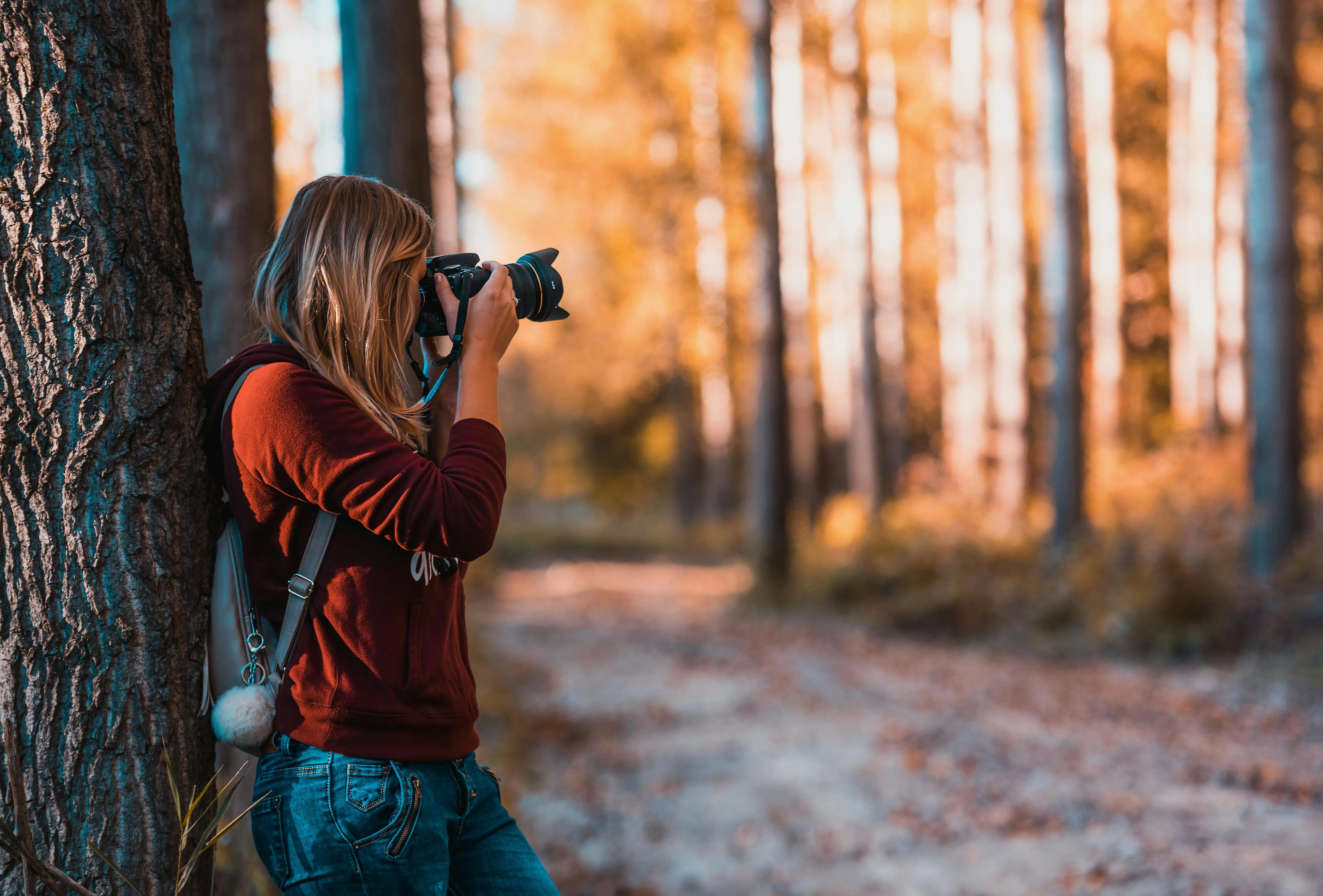 Fotografin im Wald