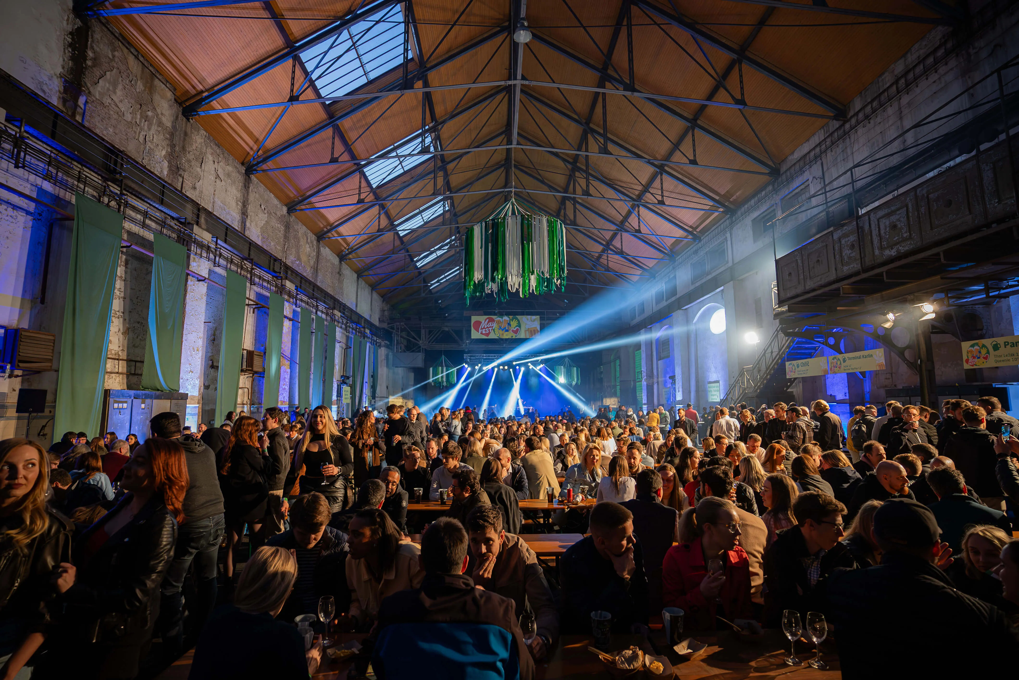 Eventový prostor Praha - živá huba, festival