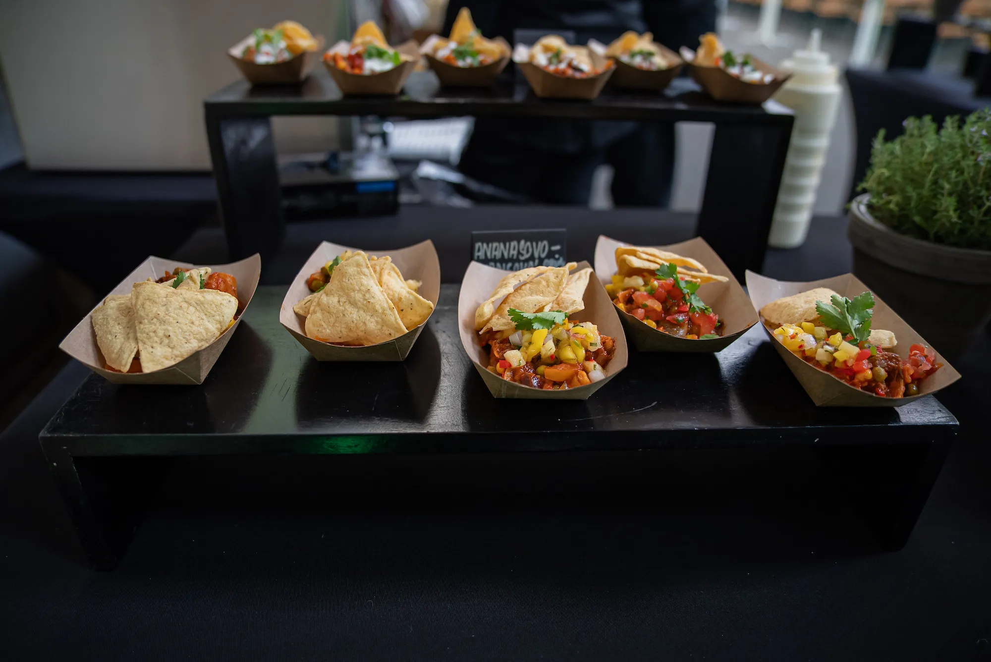 Catering Praha - live stanice, servírovaný catering, Tex Mex, Tacos