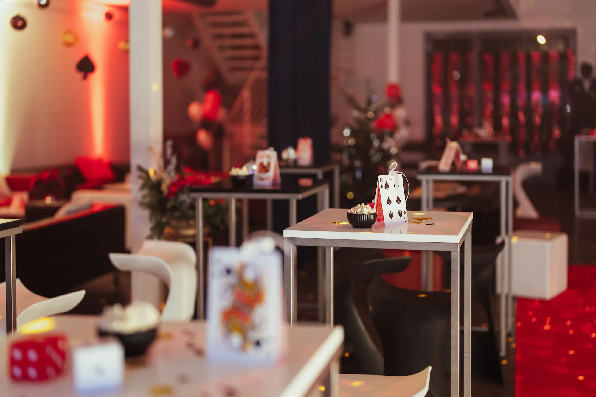 Eventové prostory Praha - Casino dekorace na vánoční večírek v LL Gallery