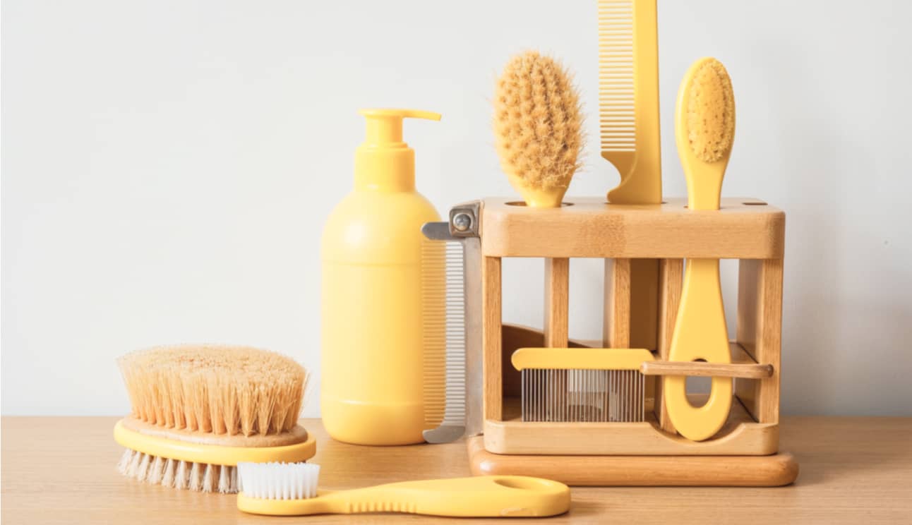 5 Essential grooming tools every pet owner should have