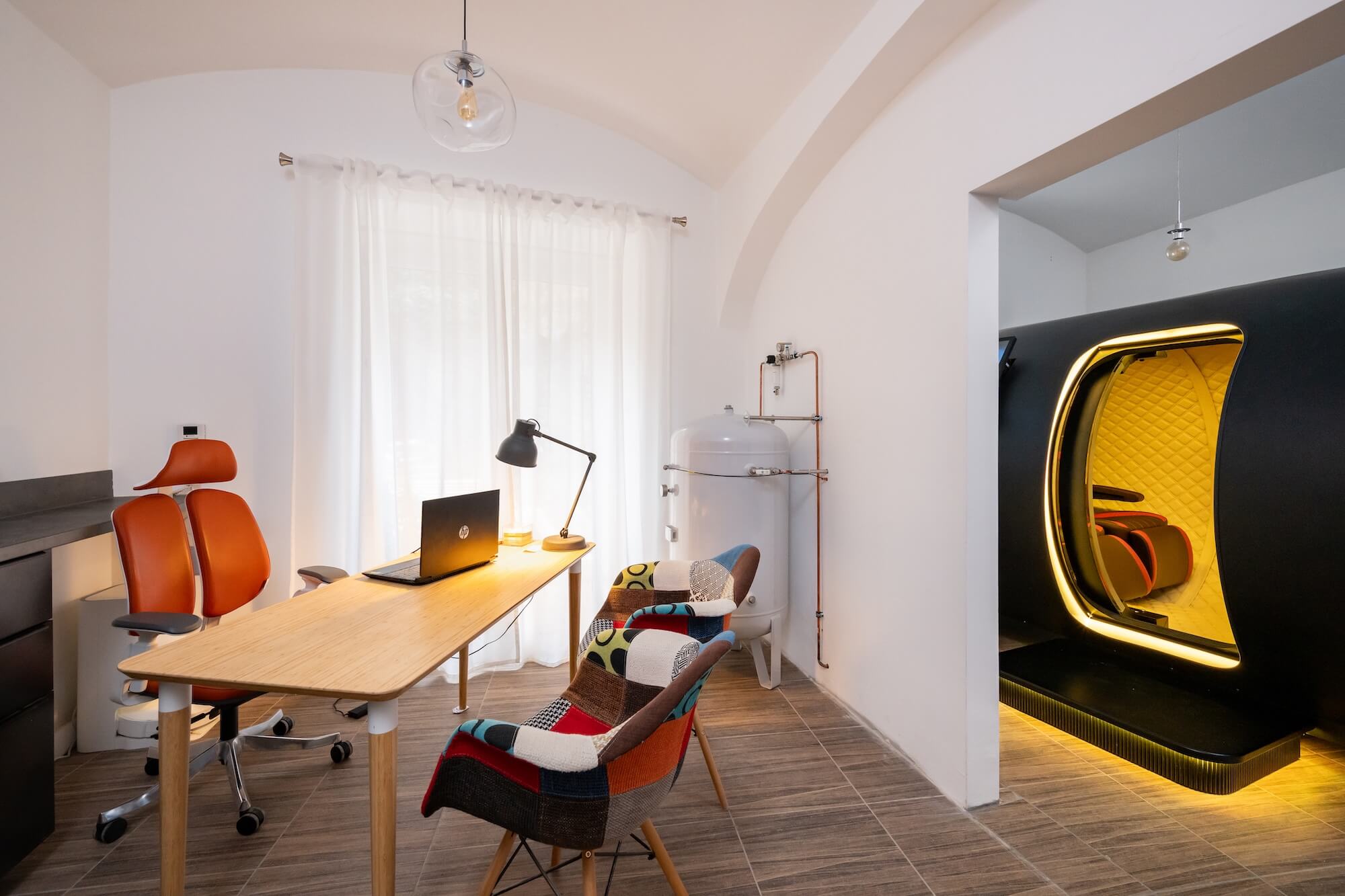 centrum kyslíkové terapie kancelář a hyperbarická komora