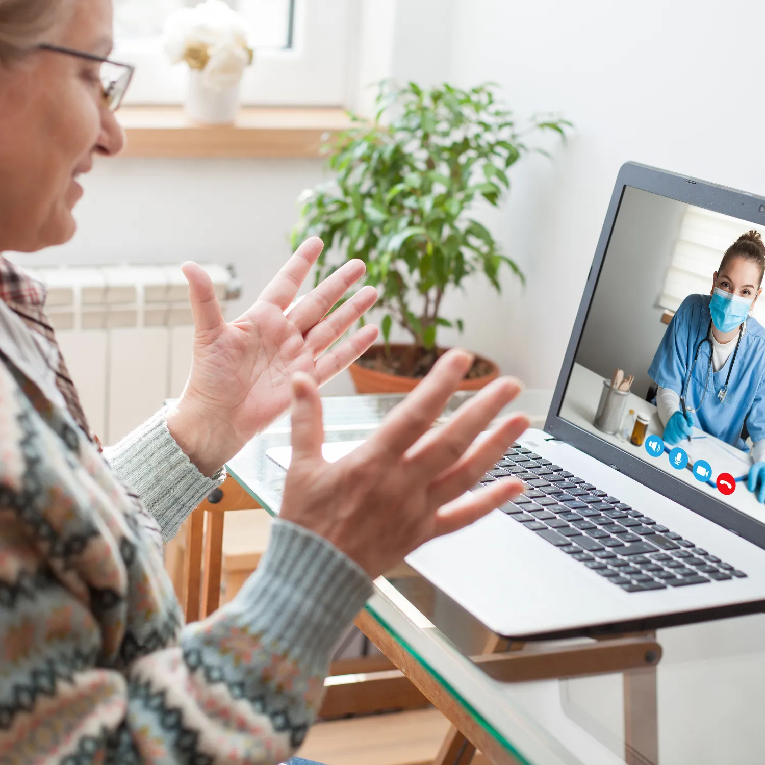Frau in Videotelefonat mit Ärztin – symbolisiert den schnellen Online-Arztkontakt ohne Wartezimmer als modernen Gesundheitsbenefit.