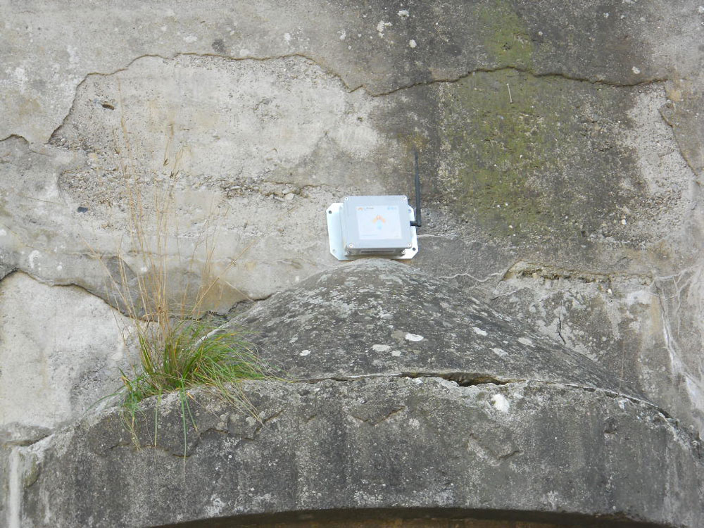 How to tackle the problem of Bridge Scour