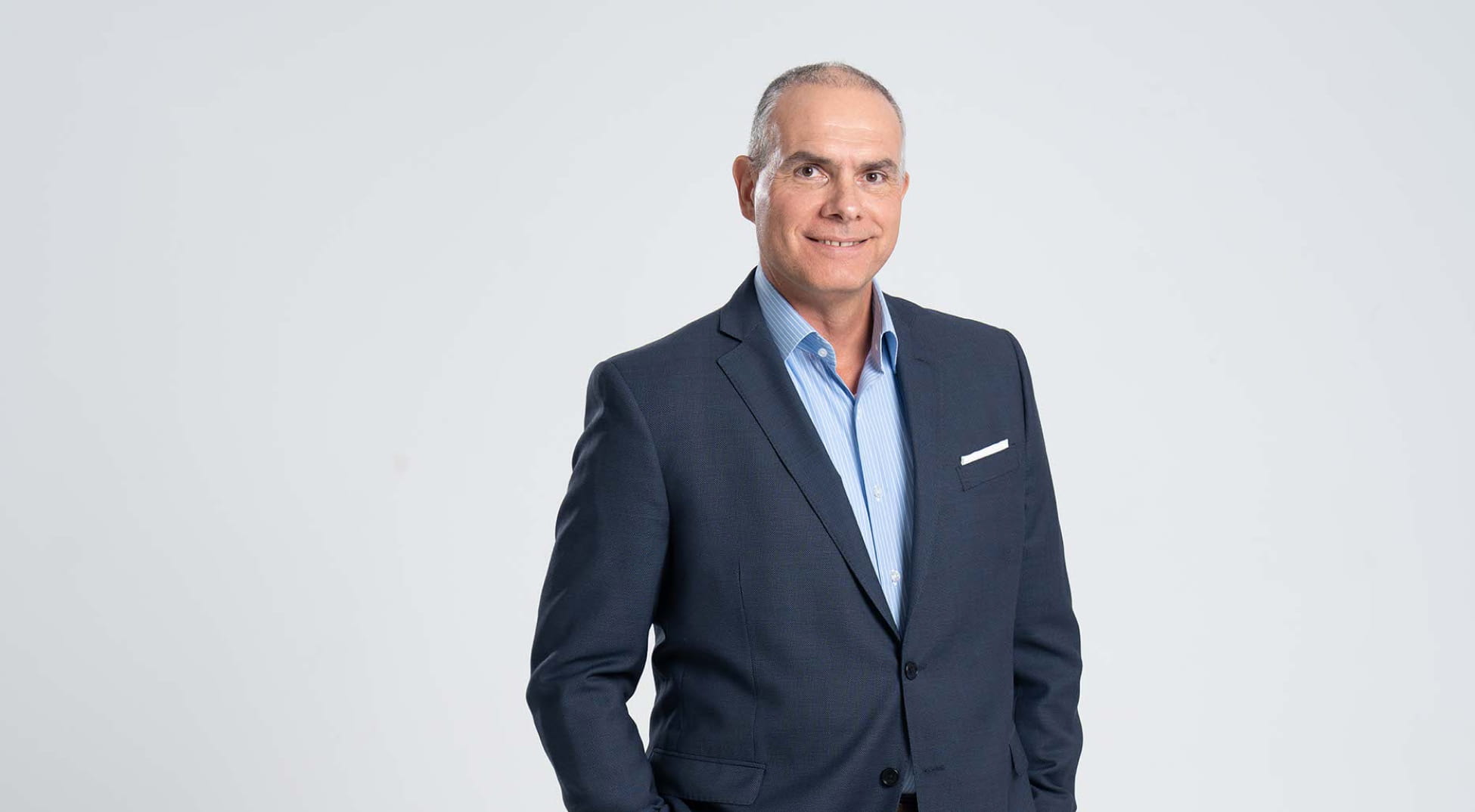 Portrait of Konstantina Ntomprou, executive coach and founder of Cosmosis