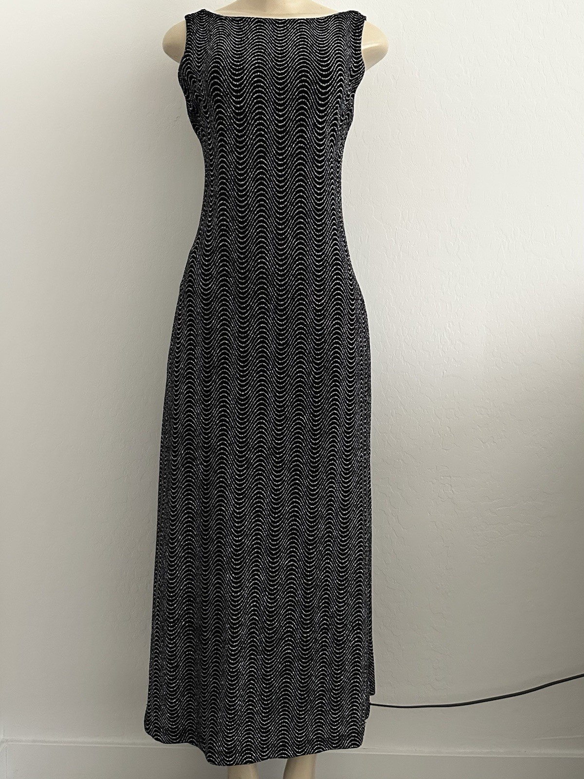 Ronnie Nicole Black Sparkle Long Dress Size 6  Petite Elegant Evening Look