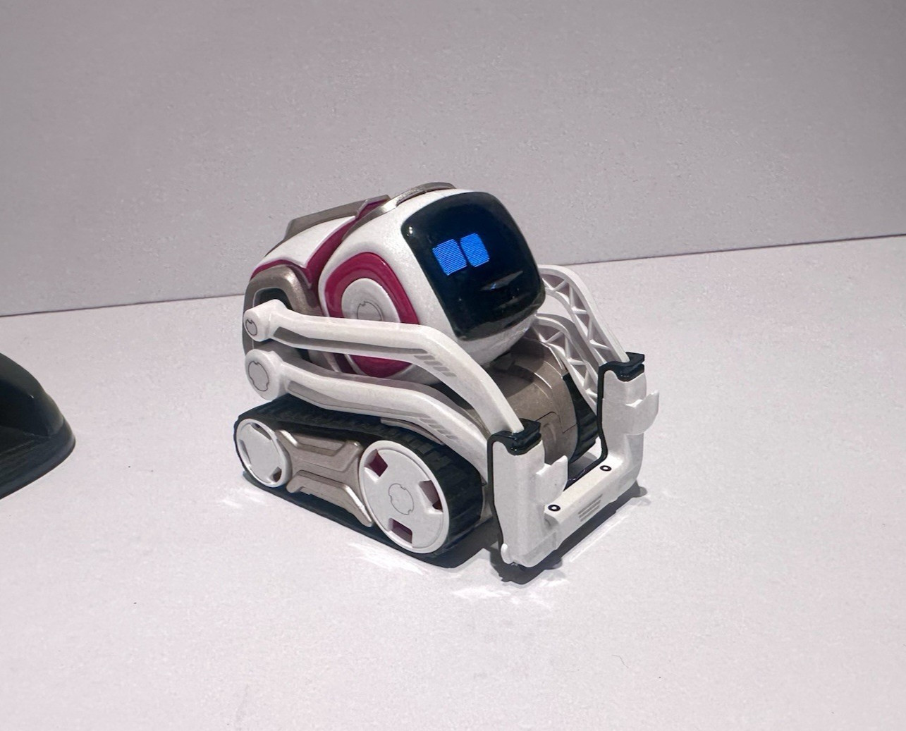 Anki Cozmo Robot Toy With Charging Dock and Case